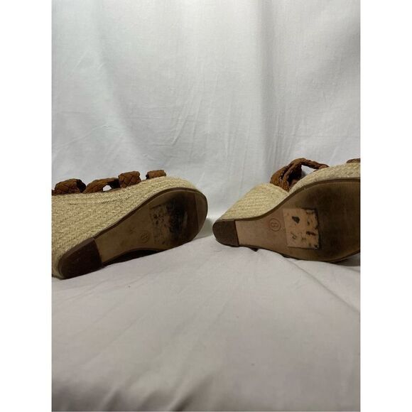 Strappy Wedged heels  - Picture 7 of 11